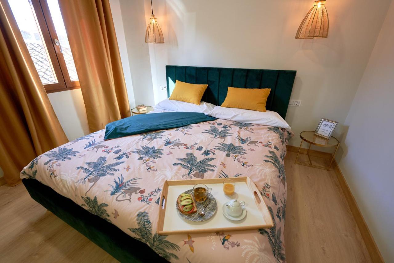 Duplex Casa De Las Argollas Grand Suite Parking Gratis Plasencia Exteriör bild