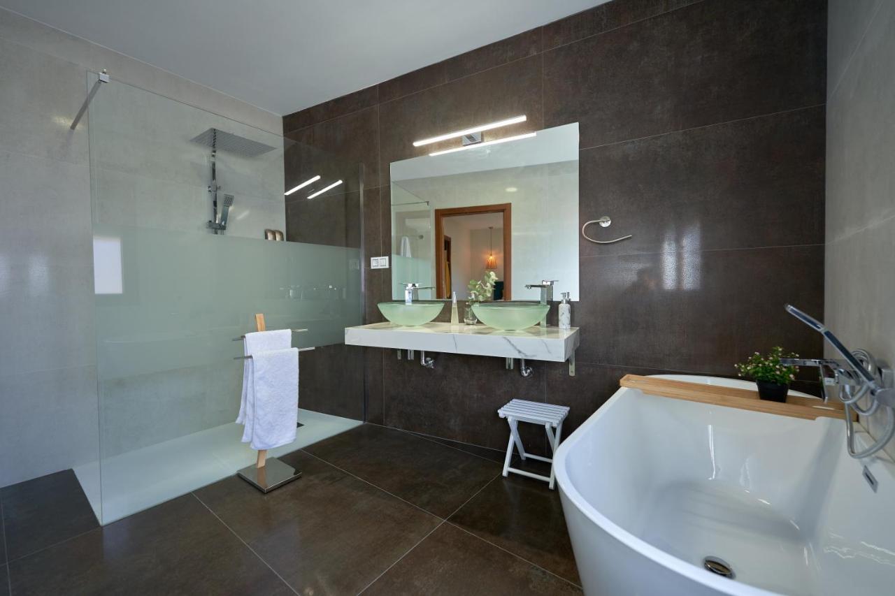 Duplex Casa De Las Argollas Grand Suite Parking Gratis Plasencia Exteriör bild