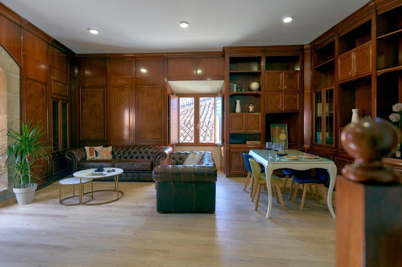Duplex Casa De Las Argollas Grand Suite Parking Gratis Plasencia Exteriör bild