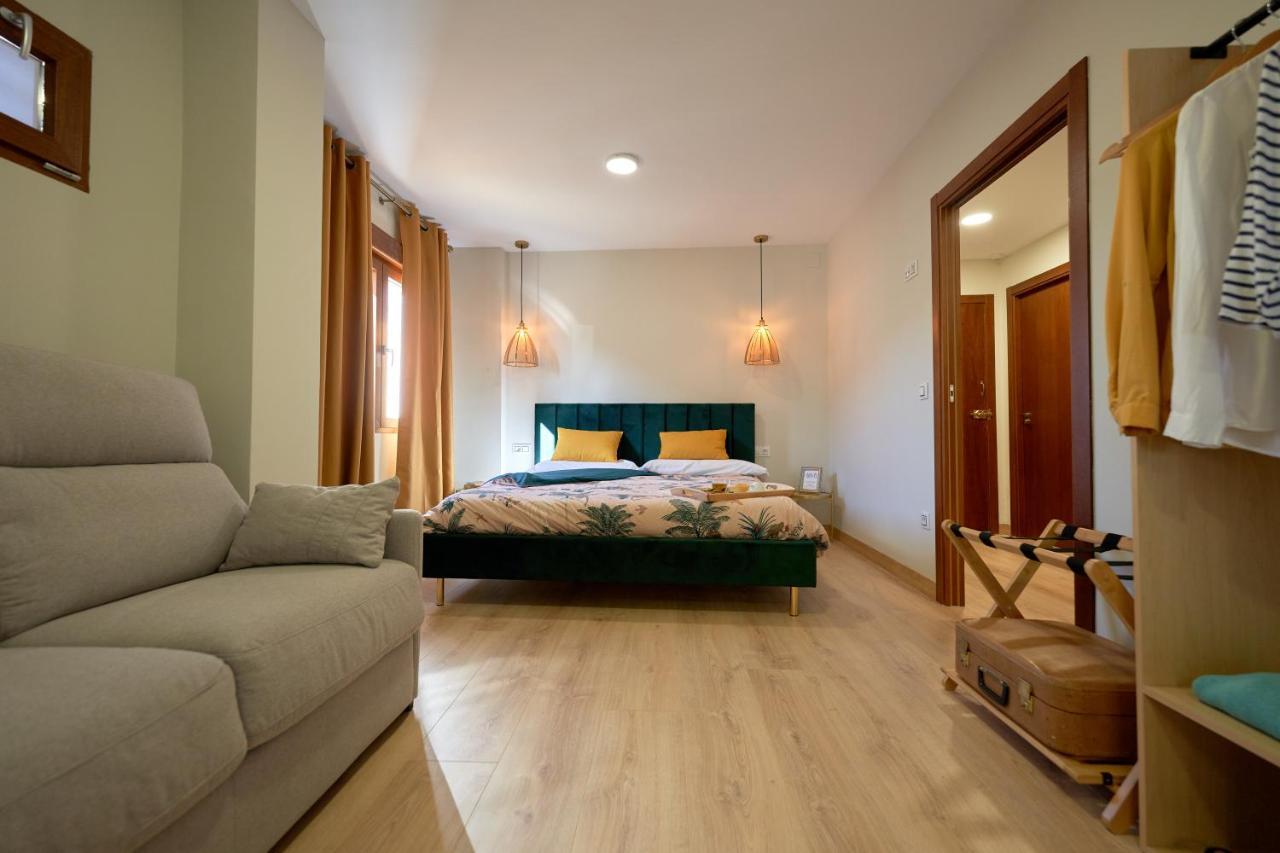 Duplex Casa De Las Argollas Grand Suite Parking Gratis Plasencia Exteriör bild