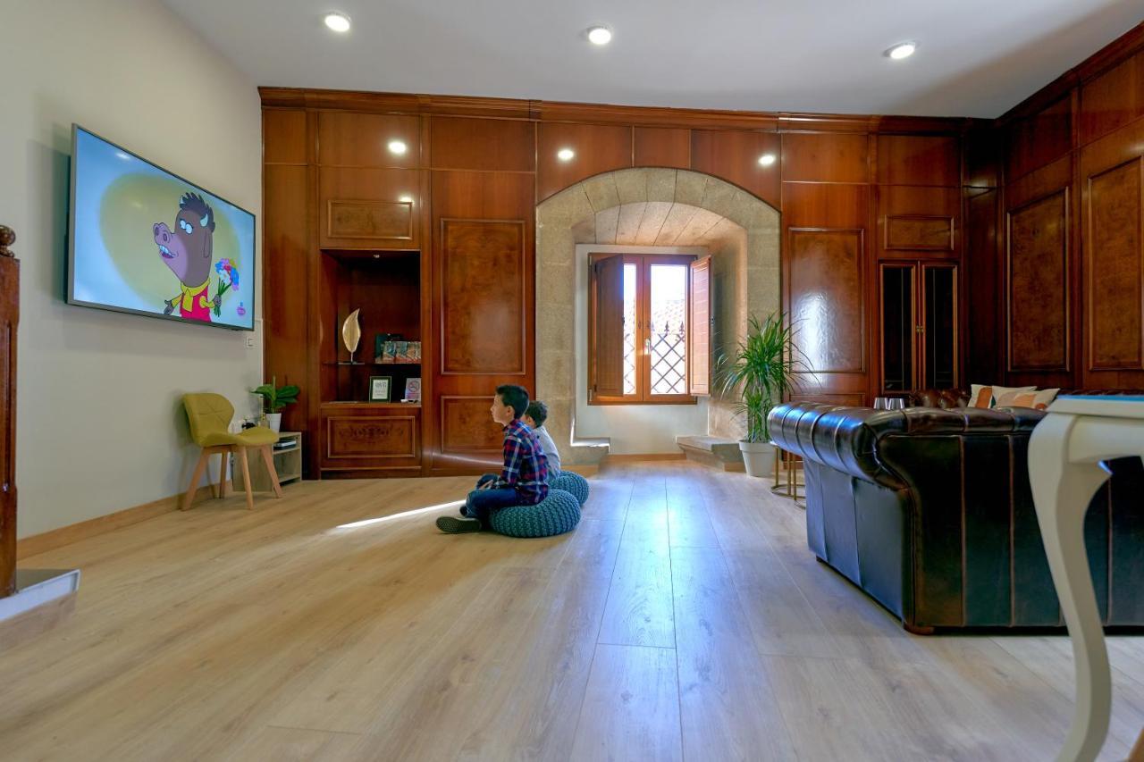 Duplex Casa De Las Argollas Grand Suite Parking Gratis Plasencia Exteriör bild